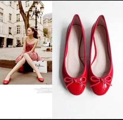 Bowknot Round Toe Flat Sandals