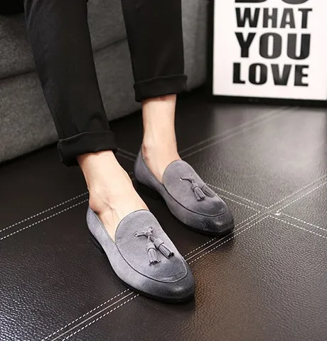 Italian Style Tasselled Men Loafers Shoes with Gradient Toe