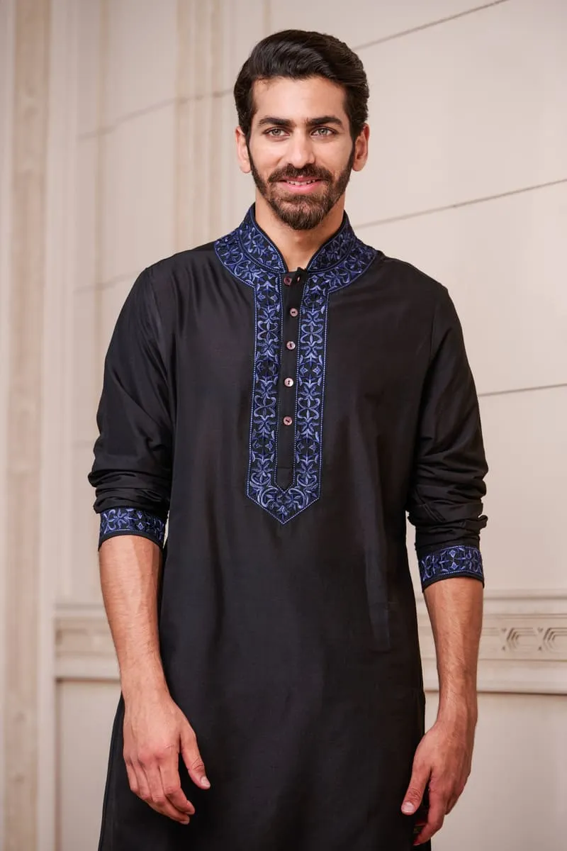 Kurta Set with Embroidered Collar and Placket