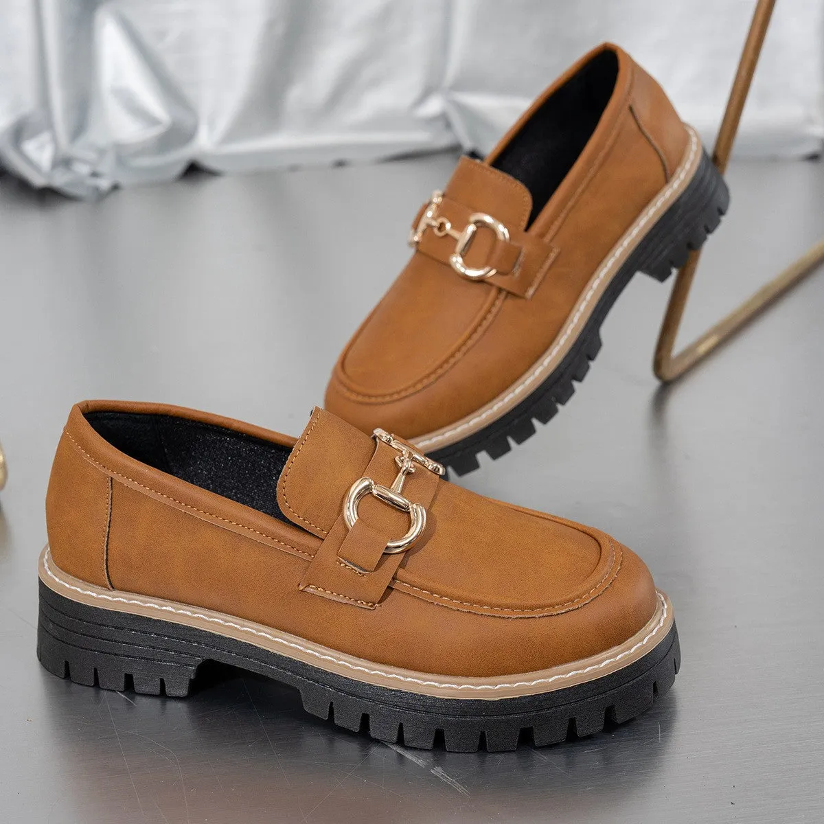 Round Toe Platform Loafers