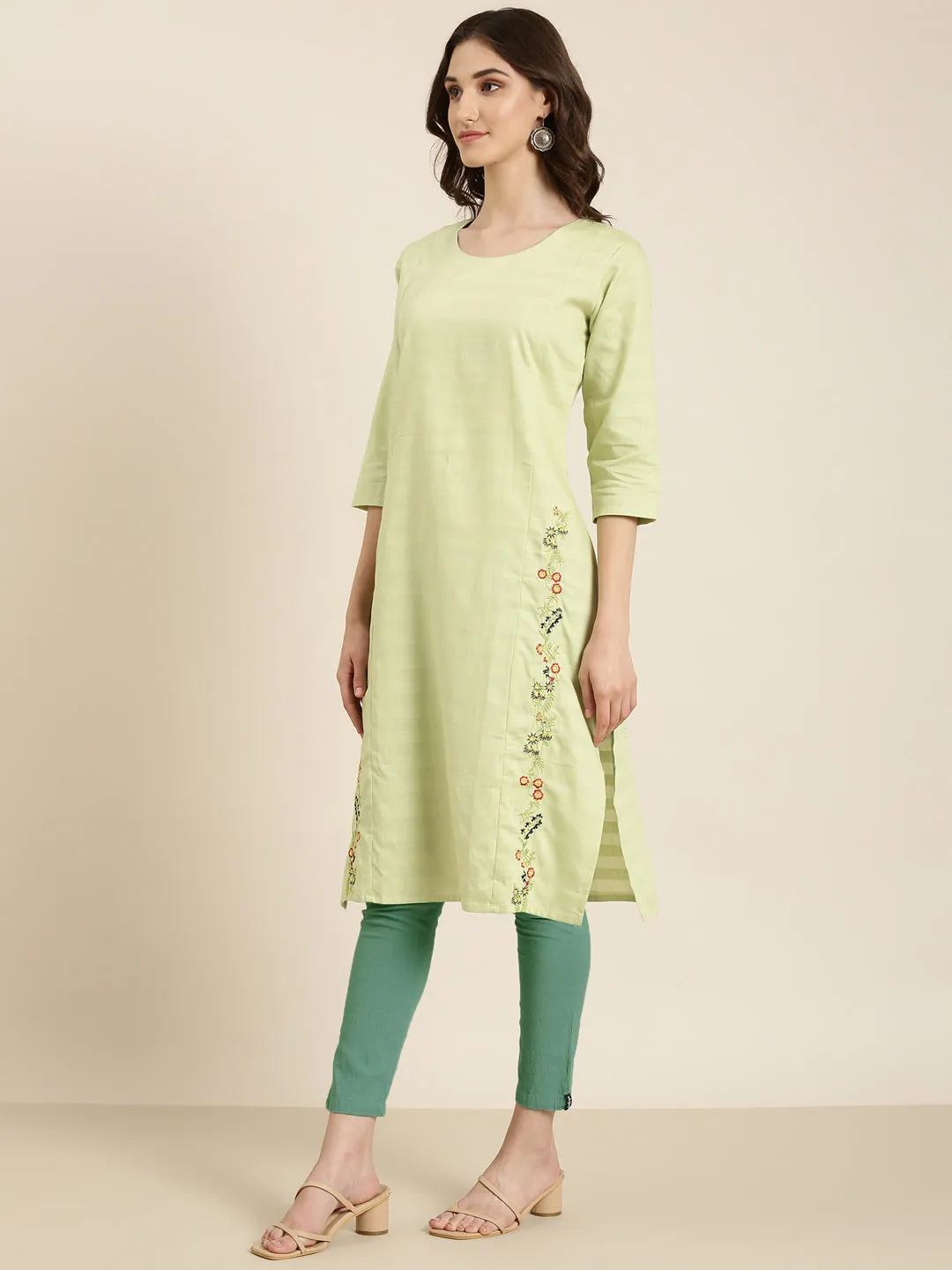 Women Lime Green Solid Straight Kurta